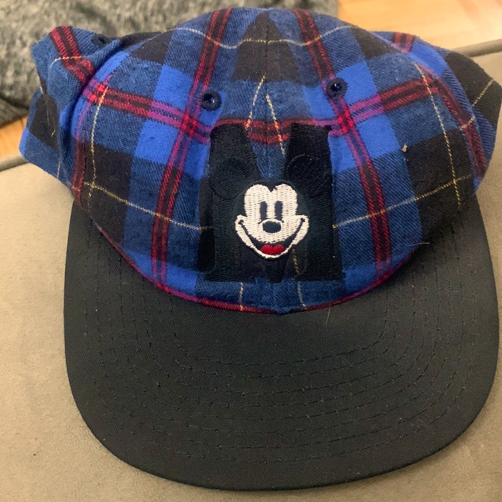 🥳 Host Pick🎉 Vintage 90s Mickey Mouse flannel hat - Picture 1 of 3